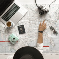 Wat is de goedkoopste dag om een vakantie te boeken?