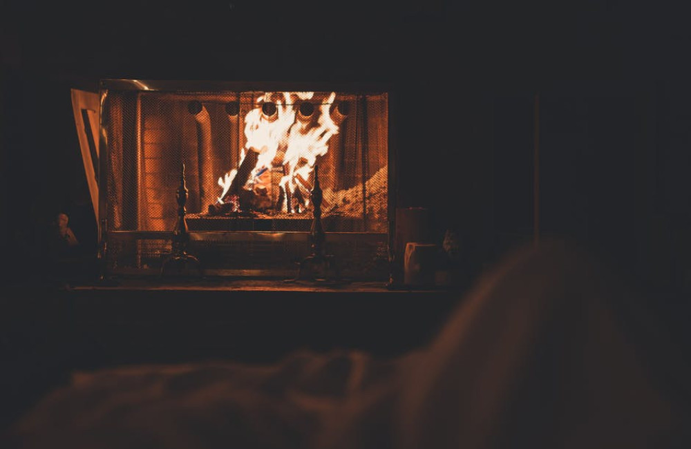 Waarom piept mijn verwarming als hij uit staat en wat kan ik eraan doen?
